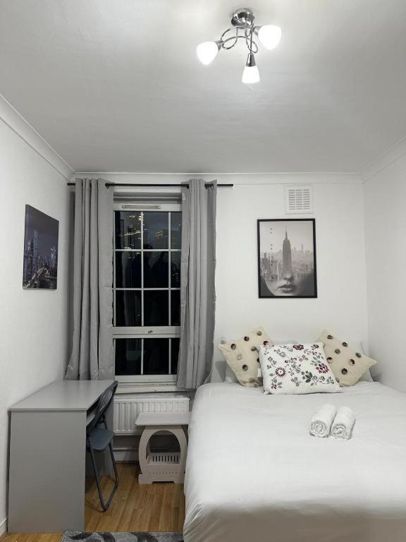 Budget Grey House Londen Buitenkant foto