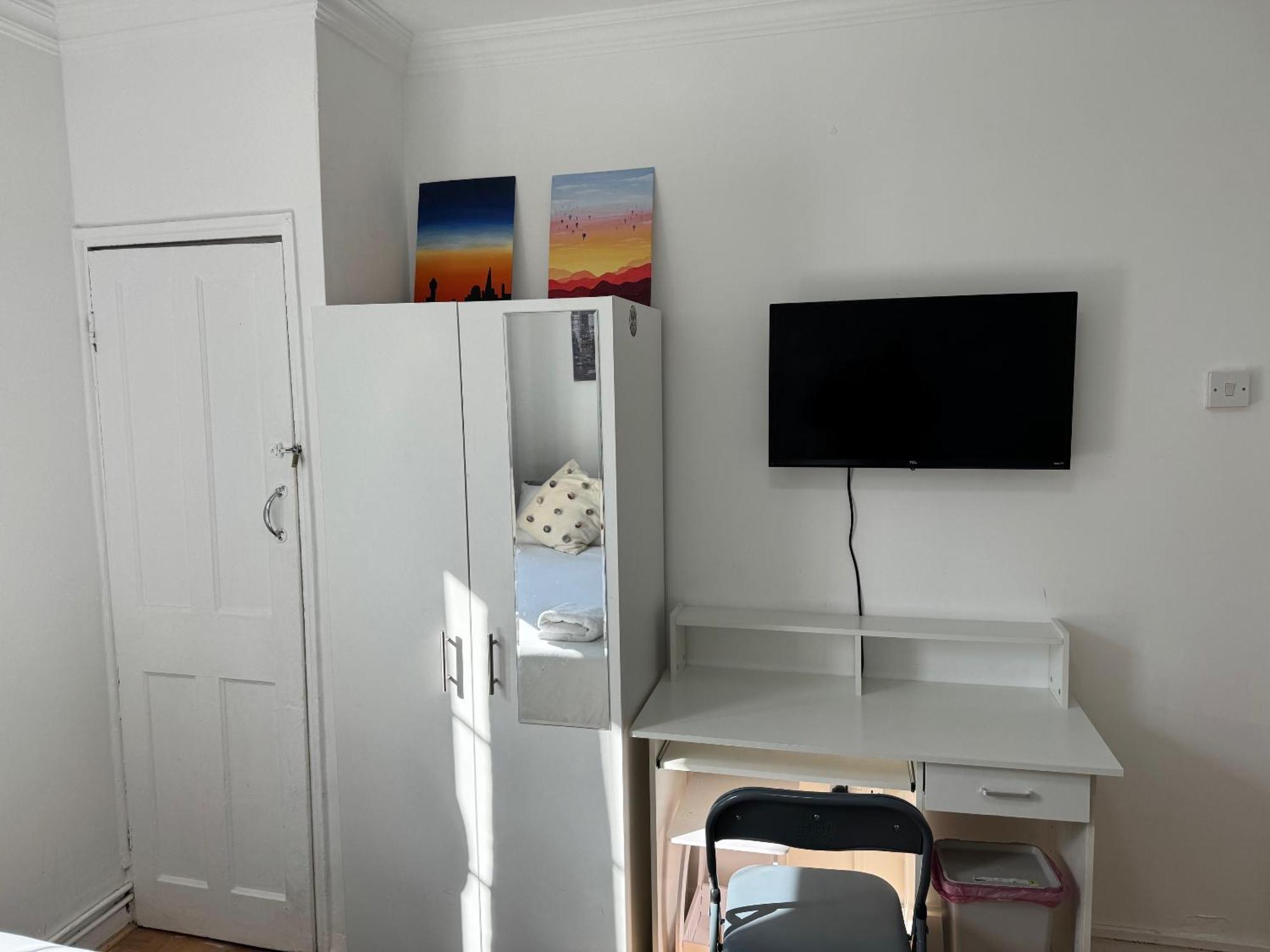 Budget Grey House Londen Buitenkant foto