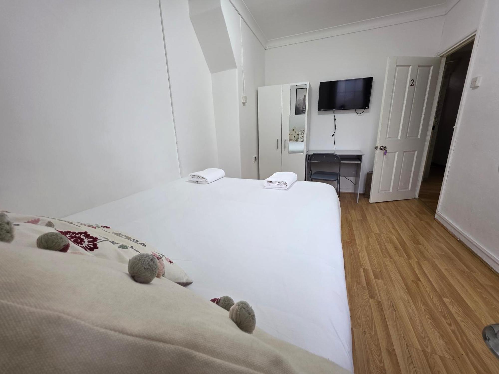 Budget Grey House Londen Buitenkant foto